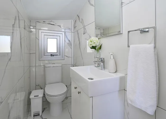 Carmen פרוטאראס